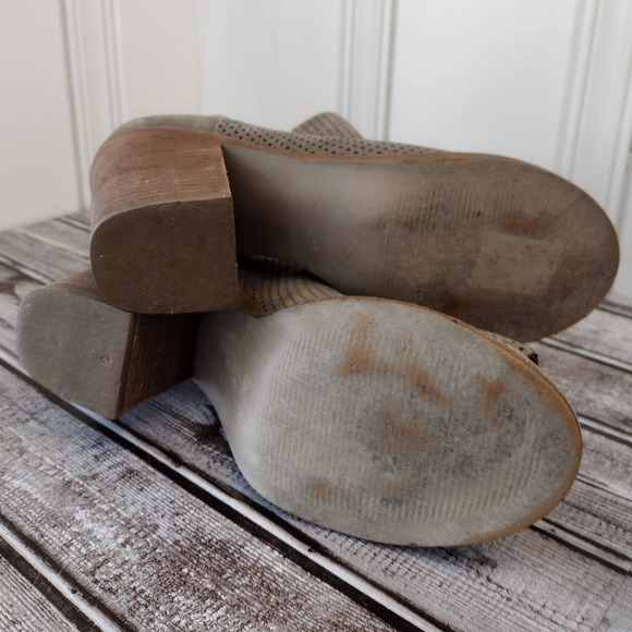 Steve Madden | Taupe Tala Perforated Nubuck Leather Open-Toe Ankle Booties - Picture 11 of 13